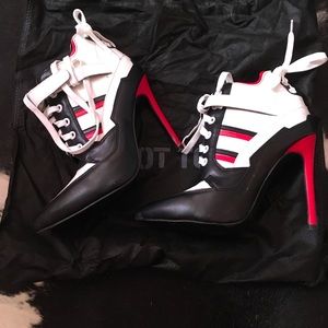 Harley Quinn heels